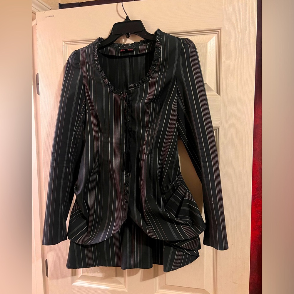 Betsy Johnson Bustle Jacket